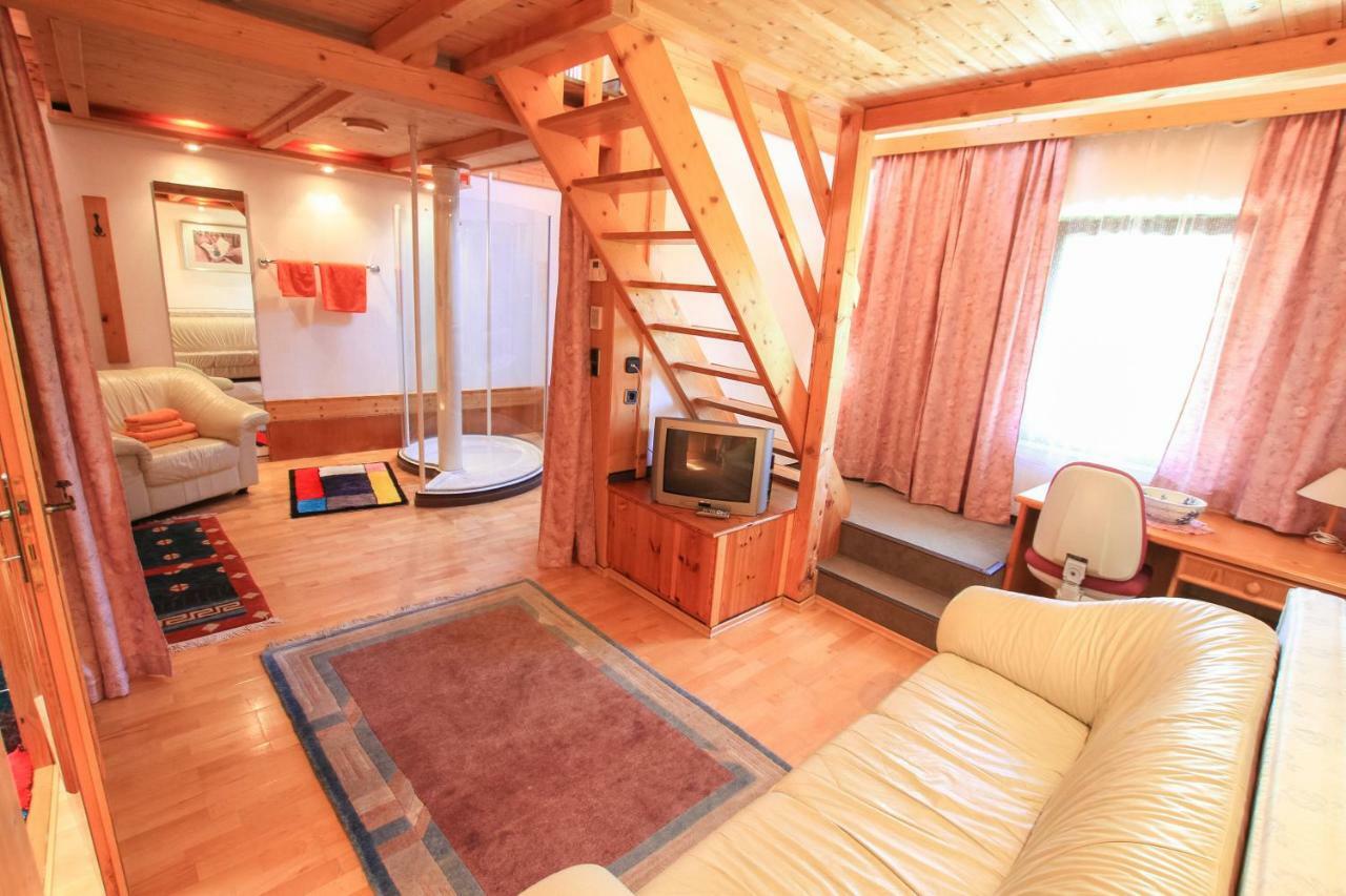 Gasthof Pisl Hotel Krumpendorf Ruang foto